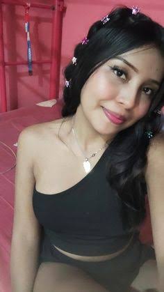 <em>Isabel M.</em>